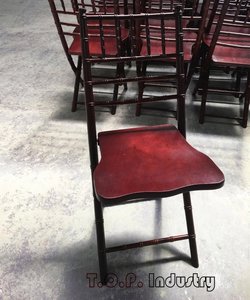 <strong>White</strong> <strong>Folding</strong> Chiavari <strong>Chair</strong> - Product Image 2