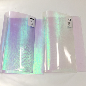 Offre Spéciale Film EVA à petite grille holographique transparent soluble dans l'eau et doux pour la fabrication de sacs à cosmétiques Cadres <span class=keywords><strong>photo</strong></span> Bougies - Product Image 2
