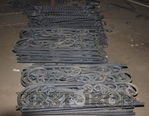 Barandillas de Balcón de <span class=keywords><strong>Hierro</strong></span> Forjado en Bronce Envejecido, Barandillas Rústicas de <span class=keywords><strong>Hierro</strong></span> Forjado para Ventanas y Porches - Product Image 2