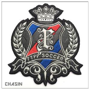 Personnalisé broder football sport emblème patch couronne impériale logo broderie de cuir badge - Product Image 1