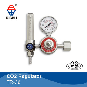 Regulador de Gas de una sola etapa tipo británico, con dos medidores - Product Image 2