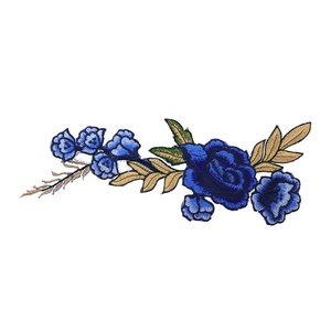 Toppe Ricamate con Applicazioni di <span class=keywords><strong>Rose</strong></span> Blu Scuro alla Moda per Abbigliamento - Product Image 4