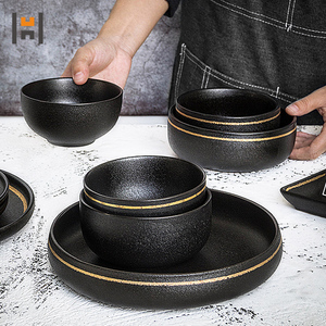 Nordic Minimalist Style Ceramic Hot Sell <strong>Black</strong> Matte <strong>Black</strong> <strong>Dinner</strong> <strong>Set</strong> with Golden Rim - Product Image 3
