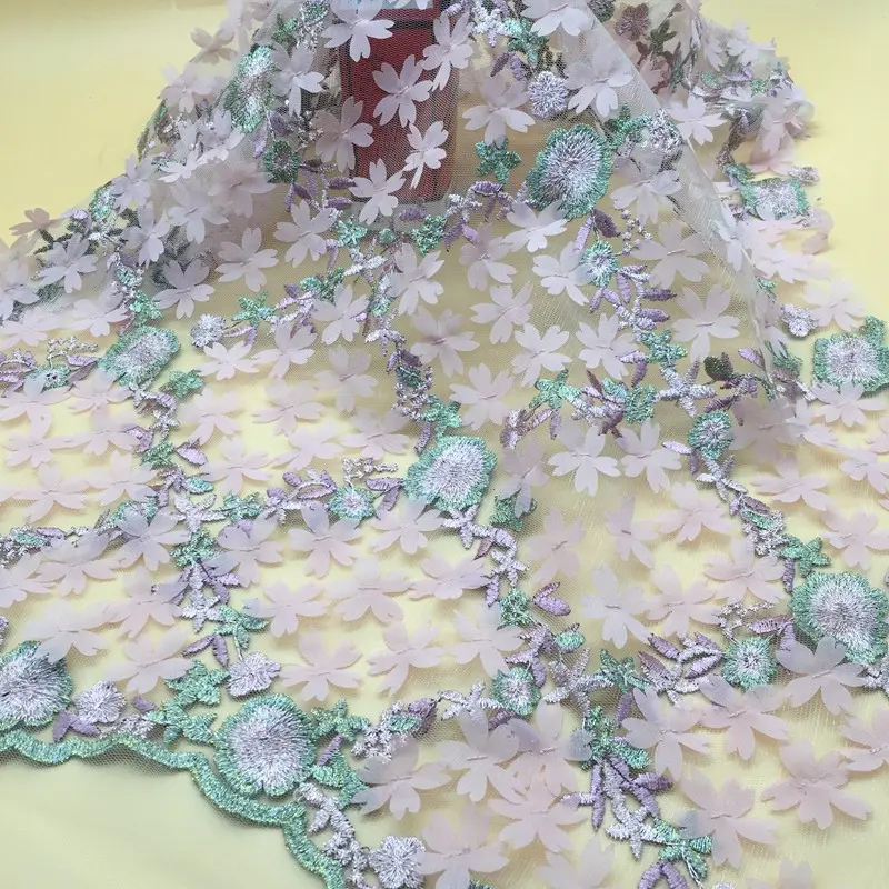 Sıcak satış toptan çin 3D çiçekler renkli çevre dostu nakış iplik iplik boyalı tül net kumaş türü