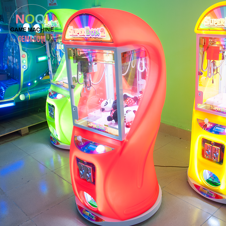 Cool conception arcade cube griffe machine pour vente arcade électronique jouet griffe arcade jeux griffe de bonbons machine
