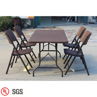 Table pliante en rotin design pliable en deux en osier de type 6ft en plastique table pliable marron pour jardin extérieur