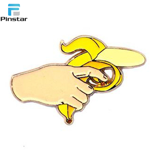 Ghim cài áo kim loại chất lượng cao bán buôn, hợp kim kẽm 3D, phụ kiện quần áo, trâm cài, thiết kế tùy chỉnh, ghim súng ngắn kim loại hoạt hình - Product Image 4
