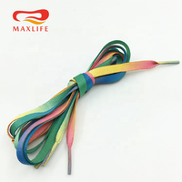 Lacets plats en satin arc-en-ciel de différentes couleurs pour chaussures plates et baskets