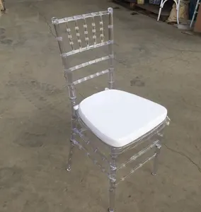 Chaise chiavari transparente en plastique, coussin doux blanc pour les événements, livraison gratuite