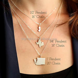 Dainty Ville Natale Souvenirs Cadeau Royaume-uni Carte Contour Cut Coeur Pendentif Chaîne Collier Coin Collier - Product Image 3