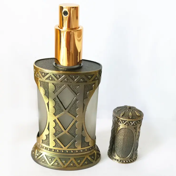 2017 Hot Sale 40ミリリットルHandmade Metal Decorated Perfume Spray Bottle Manufacturers