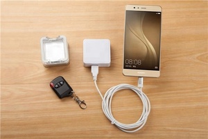 Китайский завод, высокое качество, акриловые 2 порта USB, выставочные противоугонные устройства с зарядным устройством - Product Image 5
