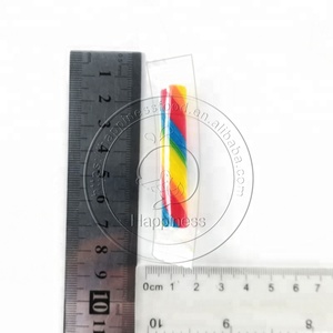 Goma de mascar de tiza de caramelo de colores con tatuaje - Product Image 2