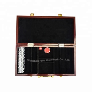 Luxe Glossy Houten Poker Chip Box Met Handvat Custom Logo Vernis Speelkaart Case Texas Hold Em Game Cadeau Verpakking - Product Image 5