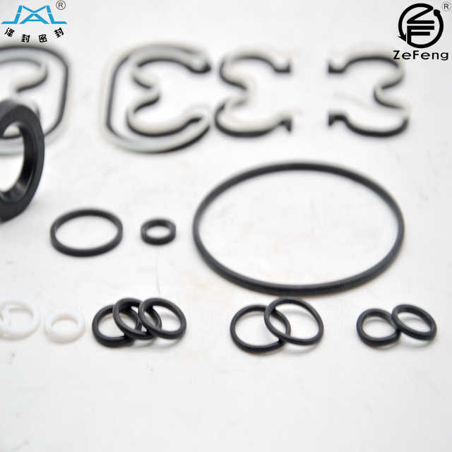 Masey Ferguson tractor ZF345 steering cylinder seal kit 3176378M1 