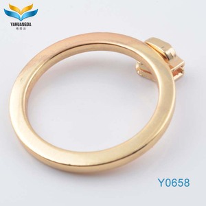 设计时尚女性皮革钱包金属配件手提包锌合金压铸O环扣包 - Product Image 5