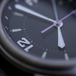 <span class=keywords><strong>Orologio</strong></span> Automatico <span class=keywords><strong>in</strong></span> <span class=keywords><strong>Titanio</strong></span> Design alla Moda Cinturino <span class=keywords><strong>in</strong></span> Pelle Orologi con Doppio Fuso Orario Orologi da Uomo di Lusso Sportivi Affascinanti - Product Image 5