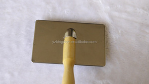 Poils sûrs pour chiens et chats, brosse de nettoyage et de toilettage avec un Long manche en bois épais - Product Image 4