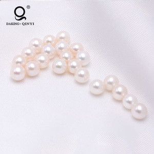 La perla sorgente 8-9mm rotonda perla d'acqua dolce bianca genuina - Product Image 5