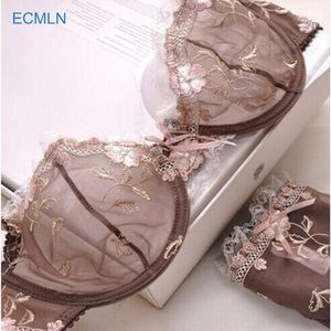 <span class=keywords><strong>Jolie</strong></span> Modèle Jeune Femme Fleur <span class=keywords><strong>Dentelle</strong></span> Sexy <span class=keywords><strong>Soutien</strong></span>-<span class=keywords><strong>Gorge</strong></span> et Culotte Mémoires Nouveau Design - Product Image 1