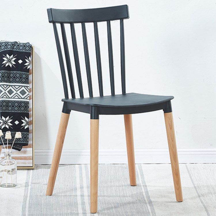 Black plastic dinning chairs