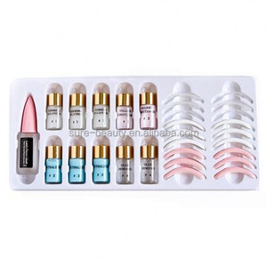 <span class=keywords><strong>Wave</strong></span> Lotion Eyelash Perm <span class=keywords><strong>Kit</strong></span> Transforma tus <span class=keywords><strong>pestañas</strong></span> con un efecto permanente de larga duración - Product Image 1
