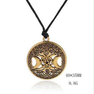 Collier Triple Déesse <span class=keywords><strong>de</strong></span> <span class=keywords><strong>la</strong></span> Lune, Collier Amulette en Forme d'Étoile Wicca, Collier Arbre <span class=keywords><strong>de</strong></span> Vie Lune pour Femmes, Pendentifs Vintage - Product Image 1