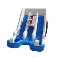 Prezzo di fabbrica enorme Blu e bianco doppio corsie gonfiabile fuoco camion scivolo piscina di acqua scivolo per bambini e adulti