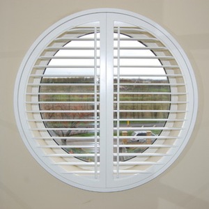Persiane in Legno di Tiglio Rotonde, Coperture per Finestre, Persiane Stile Plantation - Product Image 4