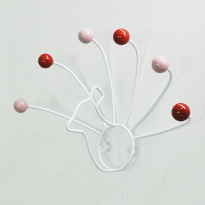 Diseño de Reno montado en la pared azul y blanco 6 ganchos para abrigos - Product Image 4