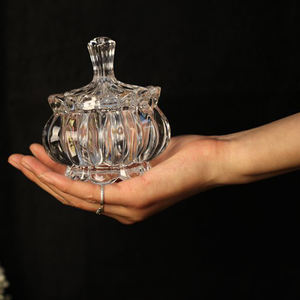 Pot à bonbons en verre <span class=keywords><strong>cristal</strong></span> Offre Spéciale, bocal <span class=keywords><strong>de</strong></span> stockage <span class=keywords><strong>de</strong></span> bijoux, pots <span class=keywords><strong>de</strong></span> bougie d'aromathérapie avec couvercle pour la fabrication <span class=keywords><strong>de</strong></span> bougies - Product Image 5
