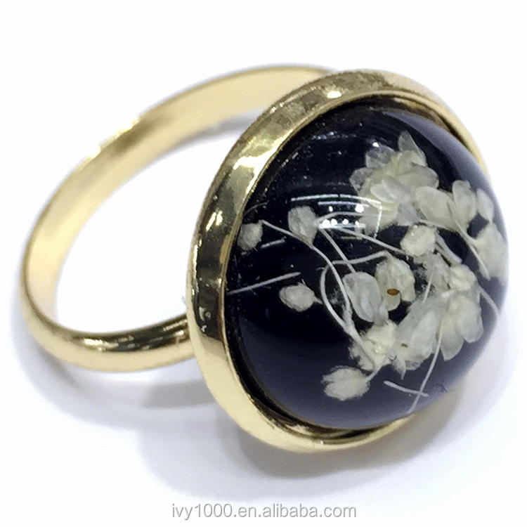 2022 Epoxy Resin Dried Flower Round Finger Rings in Gold Plated