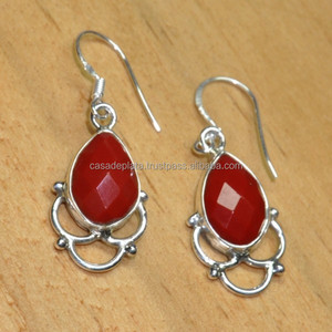 Pendientes de aro finos de piedras preciosas de ónix rojo en forma de pera de diseñador de estilo clásico hecho a mano de Plata de Ley 925 para regalos de niños - Product Image 1