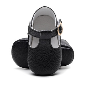 <span class=keywords><strong>Scarpe</strong></span> per Neonata in Pelle PU con Suola Morbida, Mocassini con Cinturino <span class=keywords><strong>a</strong></span> T in Pelle Lucida per Bambine, Prime <span class=keywords><strong>Scarpe</strong></span> per Neonati e Culla - Product Image 3