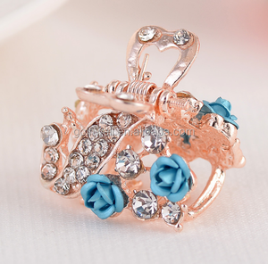 Pinces à <span class=keywords><strong>cheveux</strong></span> pour dames en alliage d'or rose avec strass en métal et cristal argenté - Product Image 3