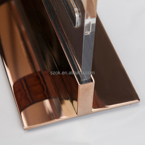 شاشة عرض بحزام من الأكريليك الشفاف البلاستيكي للمنتجات الجديدة تُباع من المصنع مباشرة - Product Image 3