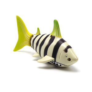 Bateau télécommandé <span class=keywords><strong>sous</strong></span>-<span class=keywords><strong>marin</strong></span> électrique <span class=keywords><strong>RC</strong></span> requin volant <span class=keywords><strong>mini</strong></span> <span class=keywords><strong>RC</strong></span> poisson - Product Image 3