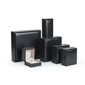 Boîte <span class=keywords><strong>à</strong></span> <span class=keywords><strong>bijoux</strong></span> de luxe <span class=keywords><strong>pour</strong></span> bracelet, organiseur de rangement en cuir PU avec un service optimal, intérieur doux, boîte cadeau <span class=keywords><strong>pour</strong></span> <span class=keywords><strong>homme</strong></span> et femme - Product Image 5
