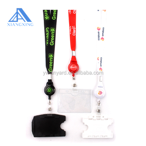 Lanière rétractable personnalisée en gros pour <span class=keywords><strong>porte</strong></span>-badges d'identification professionnels - Product Image 1