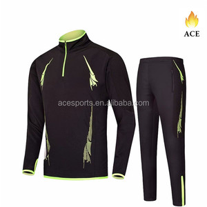 Nuova Maglia da Calcio a Maniche Lunghe con Stampa Hot Clubs, Divisa da Calcio per Partite, Uniforme da Calcio per Casa, 100% Poliestere, Nome Squadra Personalizzabile, Alta Qualità - Product Image 4