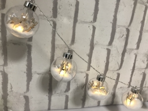 Pin ngoài trời Vườn thắp sáng lên giáng sinh Balls trang trí LED Xmas Tree treo ánh sáng Quả cầu tuyết với Deer chuỗi Lights - Product Image 5