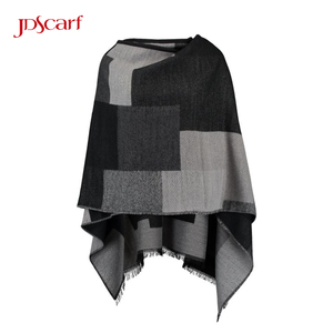 Sciarpa Poncho <span class=keywords><strong>Vintage</strong></span> Unisex con Maniche da Lavorare a Maglia - Product Image 3