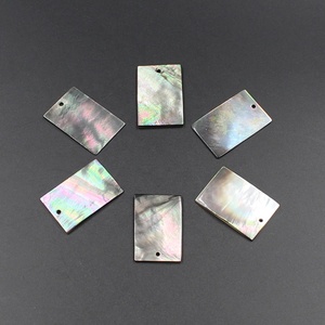 Bán Buôn Nhà Máy Giá Quảng Trường Tự Nhiên Vòng Đen Mẹ Của Ngọc Trai Sea <span class=keywords><strong>Shell</strong></span> Charm Hạt Cho Đồ Trang Sức Làm Trang Trí Nội Thất - Product Image 1