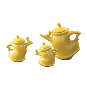 3pcs कायरता विशेष पीला सुपर मज़ा Twisty केतली चीनी मिट्टी चाय का सेट