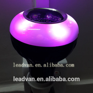 8w e27 rgb led girar auto luz de la etapa de sonido de control a distancia por infrarrojos altavoz bluetooth - Product Image 1
