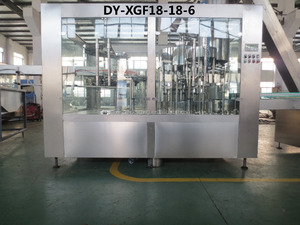 <span class=keywords><strong>Pas</strong></span> <span class=keywords><strong>cher</strong></span> et bonne qualité 6 têtes mineur l'<span class=keywords><strong>eau</strong></span> 3in1 bottelling machine de remplissage - Product Image 5