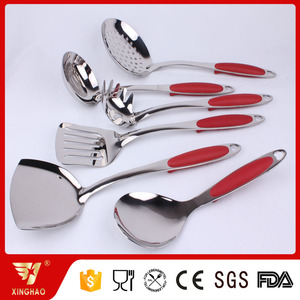 Ensemble d'ustensiles de cuisine écologiques à manche en silicone rouge 6 pièces avec support et boîte d'emballage de couleur - Product Image 2
