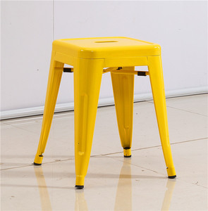 En gros 18 pouces empilable <span class=keywords><strong>chaise</strong></span> <span class=keywords><strong>de</strong></span> <span class=keywords><strong>bar</strong></span> en fer - Product Image 5