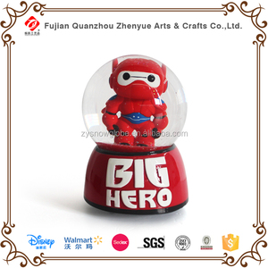 Polyrésine Spider - man figurine, Disney <span class=keywords><strong>de</strong></span> <span class=keywords><strong>noël</strong></span> Spider - man ornements, Résine Disney Spider - man <span class=keywords><strong>boule</strong></span> <span class=keywords><strong>de</strong></span> neige eau Globe - Product Image 4