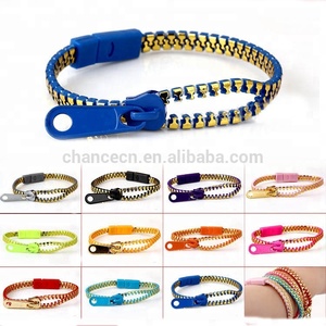 สร้อยข้อมือซิปยางสุดเท่พร้อมตะขอโลหะเครื่องประดับ - Product Image 6